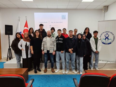 Biyomedikal veri toplama teknikleri ve yapay zekâ uygulamaları konulu seminer gerçekleştirdik